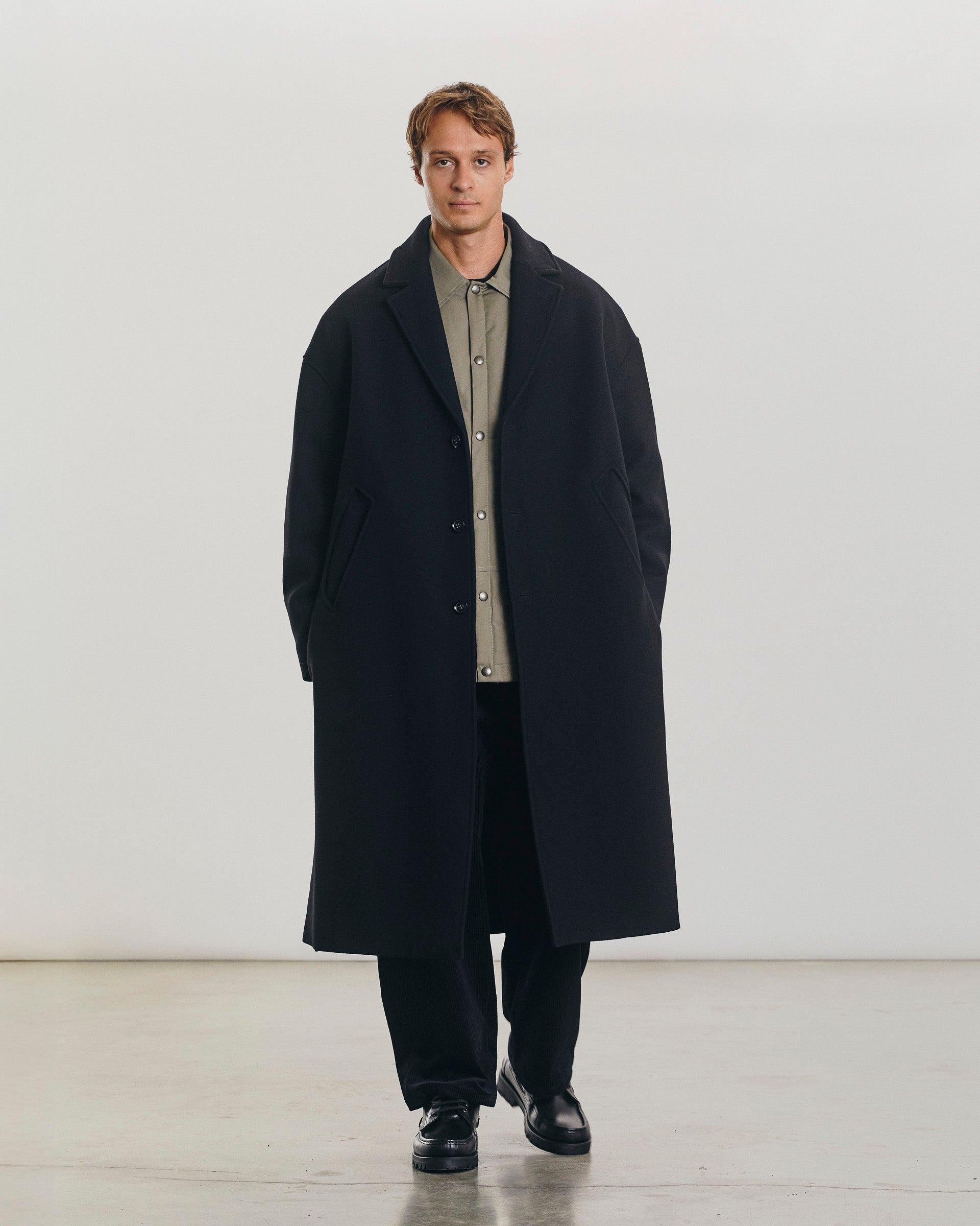 Coat Fenté 125 - Black - AW25 - COLTESSE