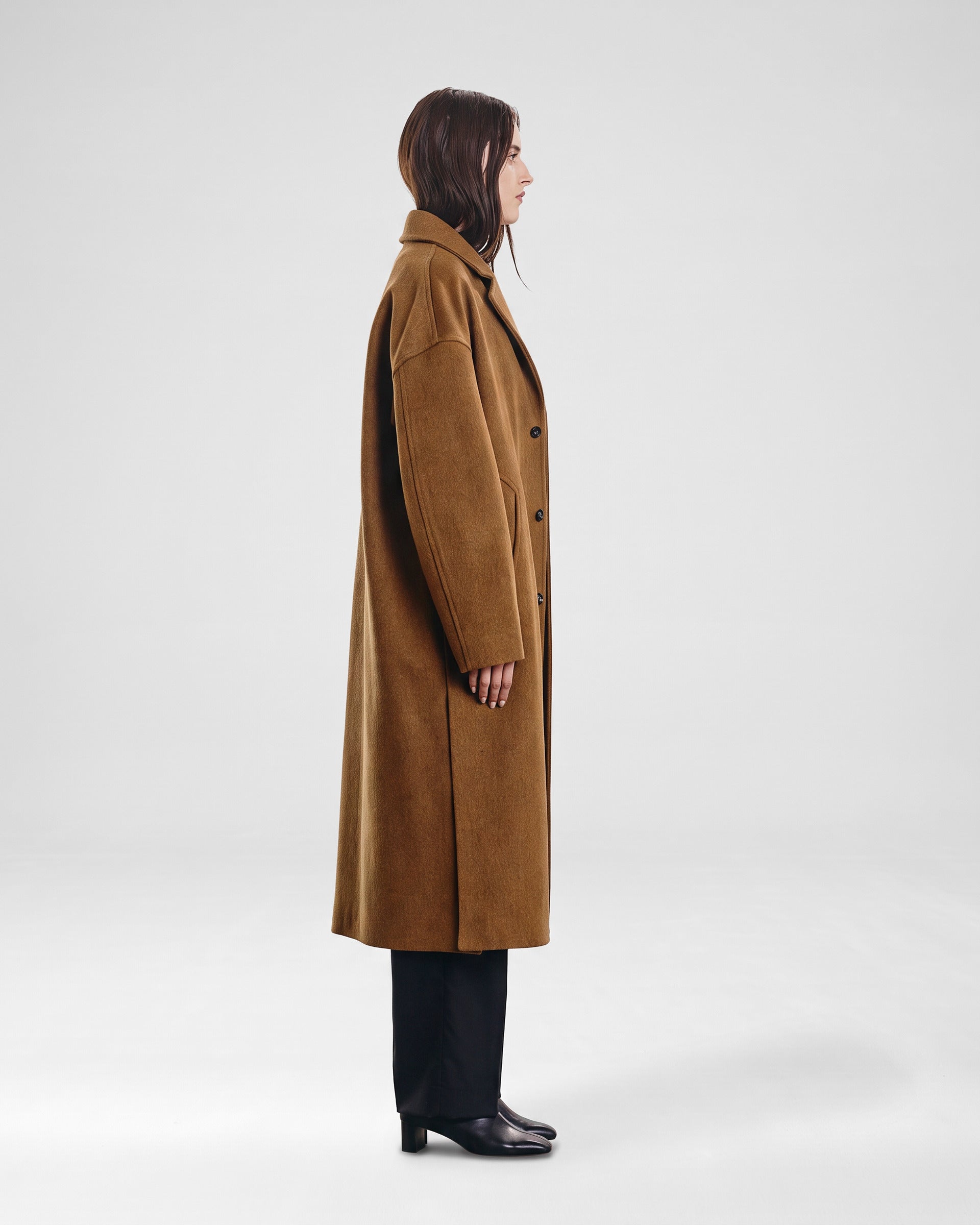 COLTESSE_AW25_042_2048x.jpg?v= 