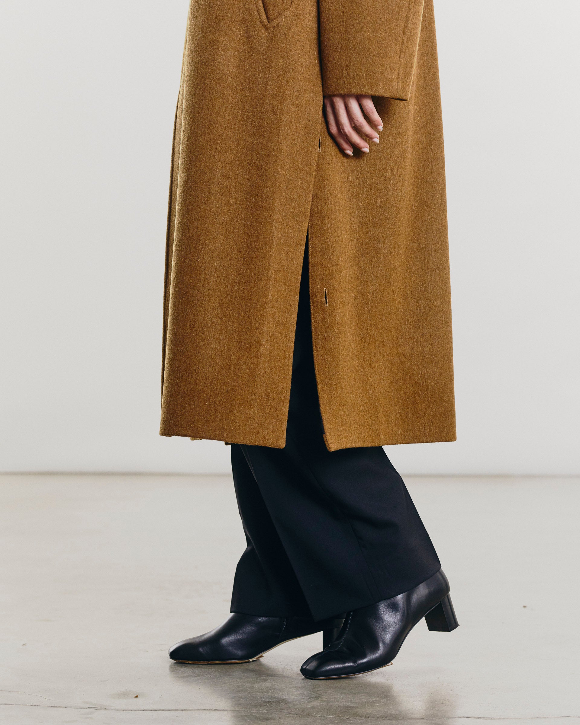 COLTESSE_AW25_043_2048x.jpg?v=